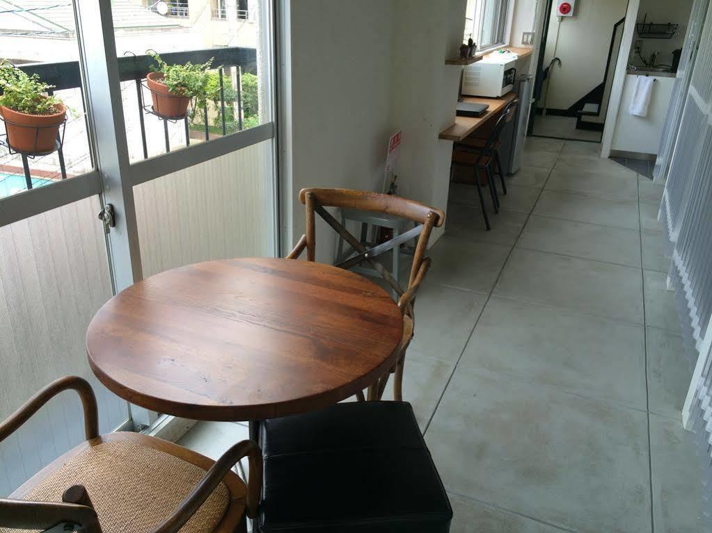 ROUTE - Cafe&Petit Hostel Nagasaki Buitenkant foto